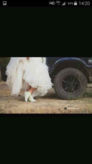 "sapatos" diferentes :) - 1