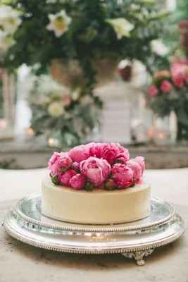 Inspirações Bolos minimalistas