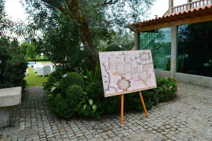 Parte exterior - salão de entradas