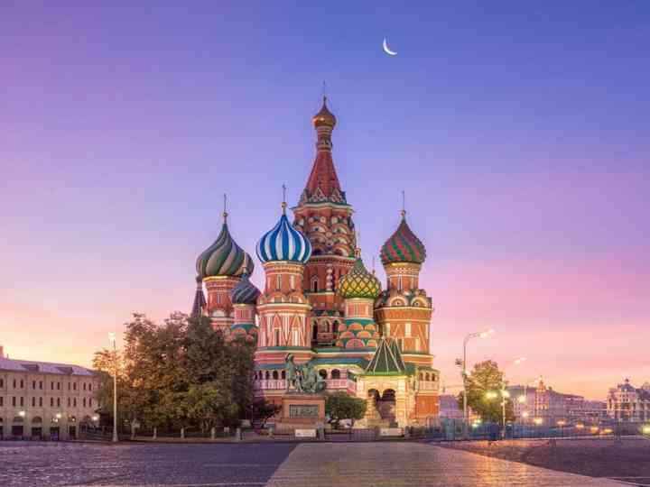 Daqui Moscovo! * Vamos lá conhecer tradições e costumes * - 1
