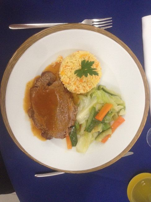 a vitela estufada com arroz de cenoura e hortas