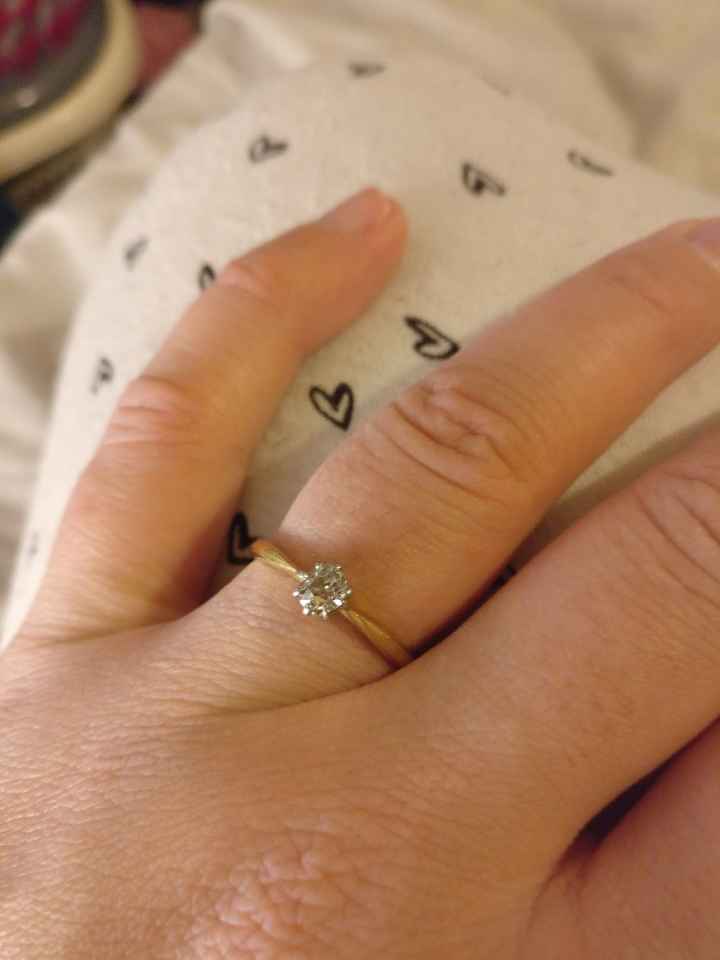 Bora partilhar o nosso anel de noivado? 💍😍 - 1