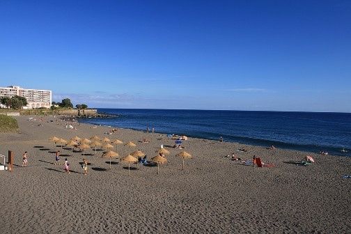 Tomar uma banhoca na Praia d'água d'alto