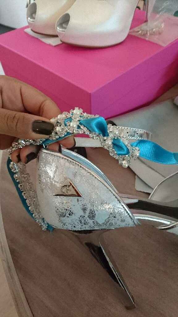 Sapatos - check - 1