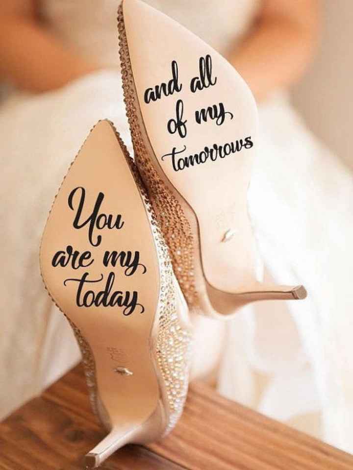Frases nos sapatos das noivas e noivos - 1