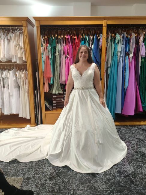 Primeira vez que experimentei um vestido de noiva!!👰👰👰👰👰 4