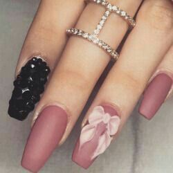 Mês de Outubro - mês rosa - inspirações manicure - 3