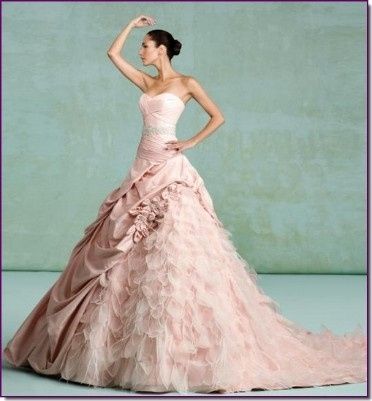 Vestido de noiva artístico