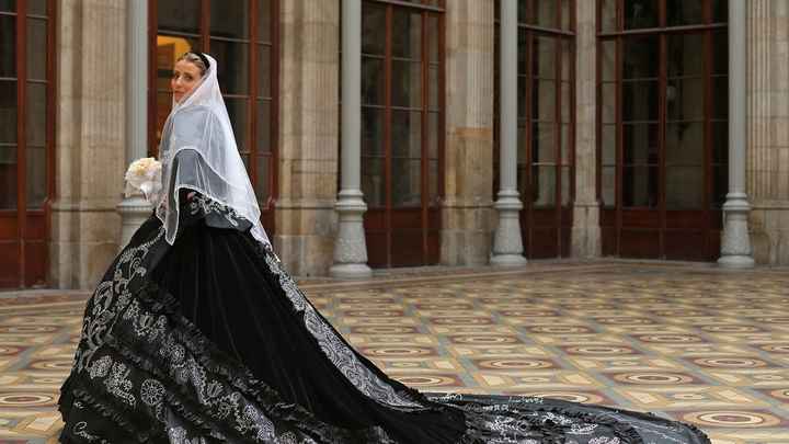 Vestido traje viana