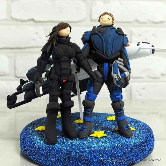 cake topper