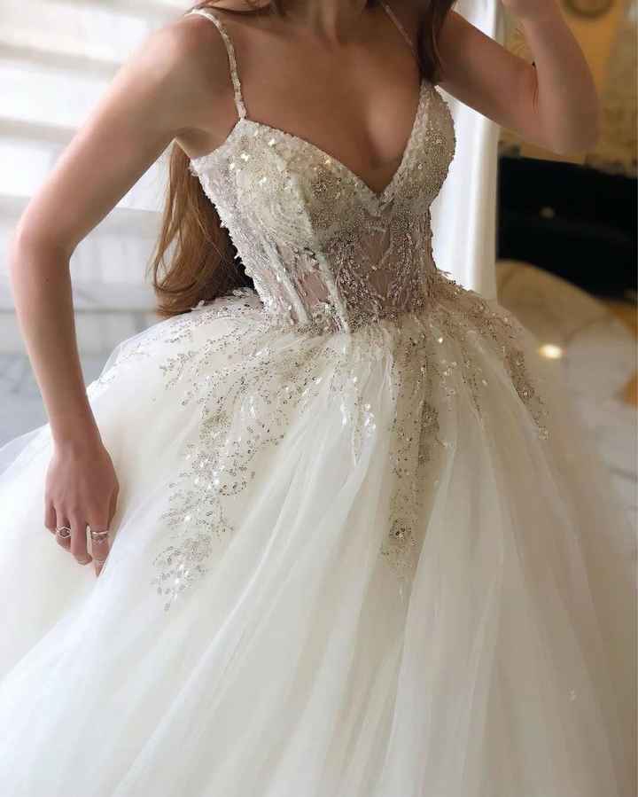 This or that? O vestido de noiva 👰 - 1