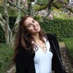 Inês