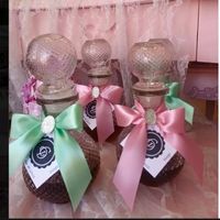 Licoreiras ornamentadas
