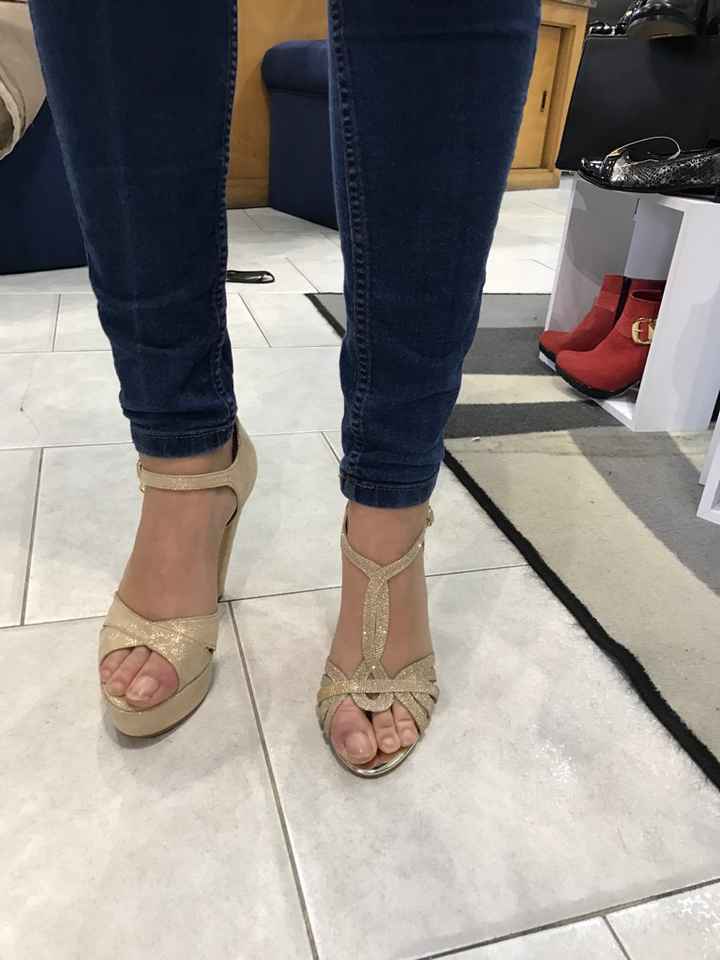 Sapatos 👠 - 2