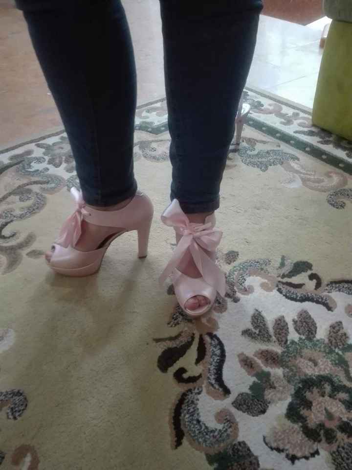 Chegaram os sapatos 👠 - 1