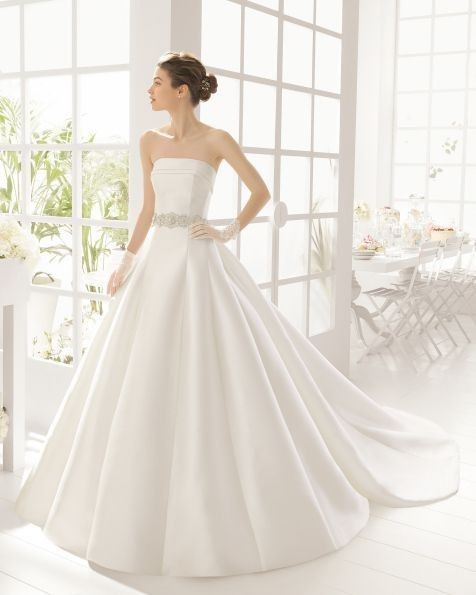 Vestidos de noiva em cetim 4