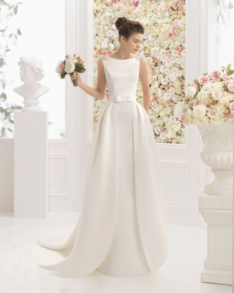 Vestidos de noiva em cetim 7