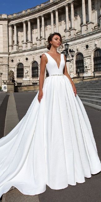 Vestidos de noiva em cetim 8