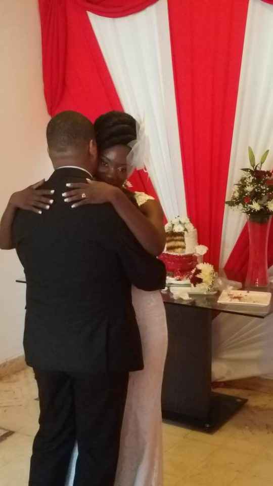 A nossa primeira dança ao som de Because You Loved Me de Celine Dion, seguido de Namorada, Noiva ago