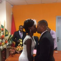 O primeiro beijo como casados! Envergonhados