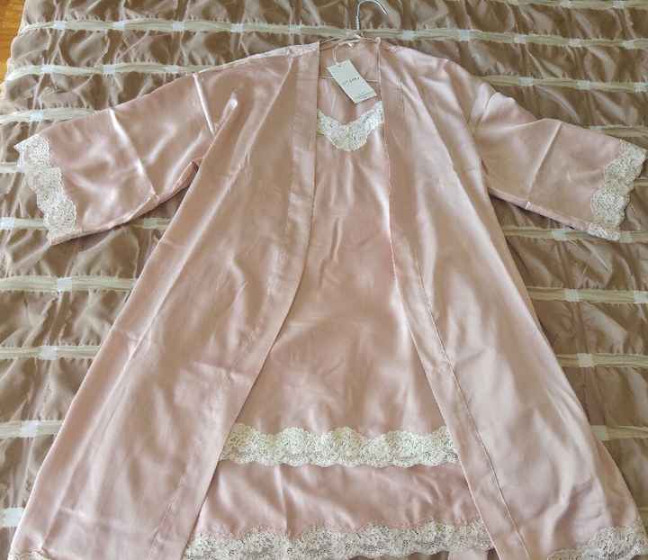 Mais um check: robe + camisa! ✅ - 1