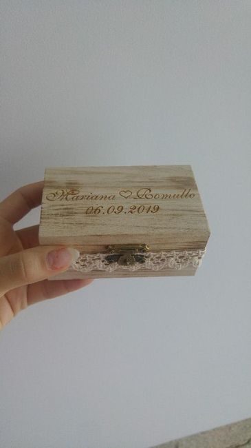 Caixa porta alianças - 4,52€