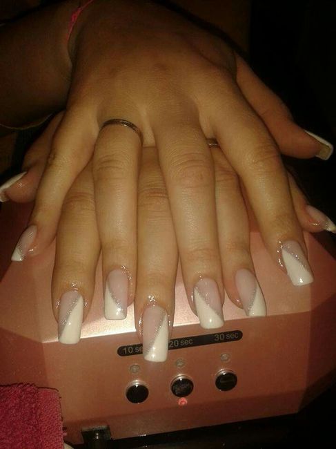 Preciso sa vossa ajuda - nails- - 1