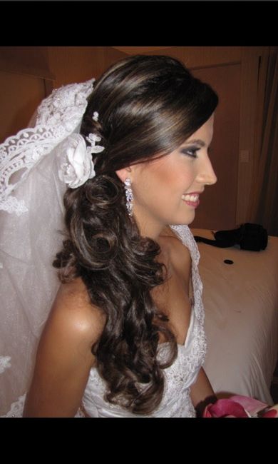 Alguma noiva ja tem o penteado para o grande dia em mente ? - 1