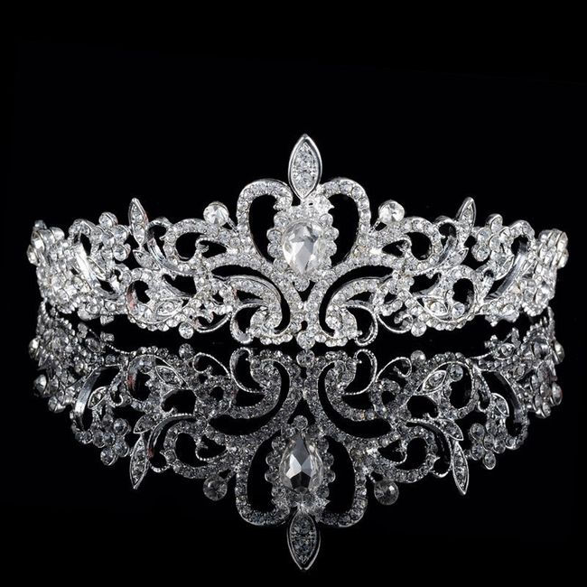 Tiara 4