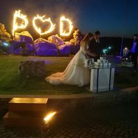 Letras luminosas grandes vs show de luzes - 1