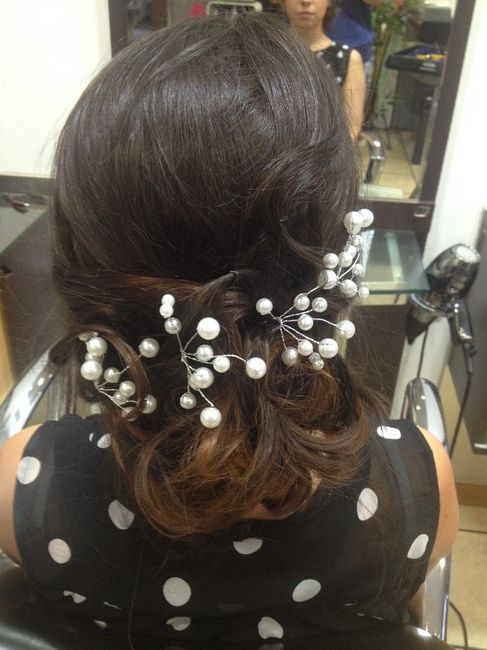 Prova do penteado com acessórios