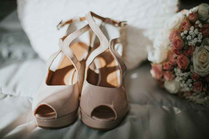 Sapatos de noiva