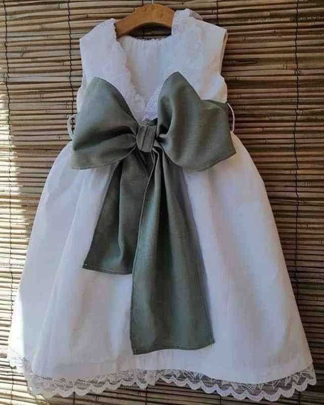 Ola noivinhas o que acham de meninas das alianças? Vestido curto ou comprido? - 1