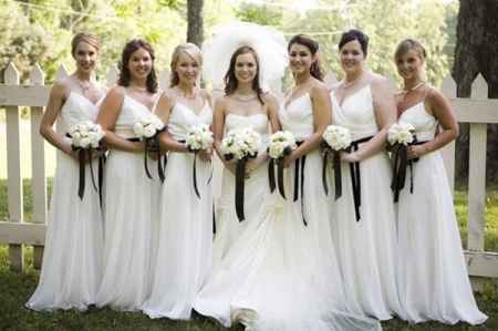 Damas honor vestido branco