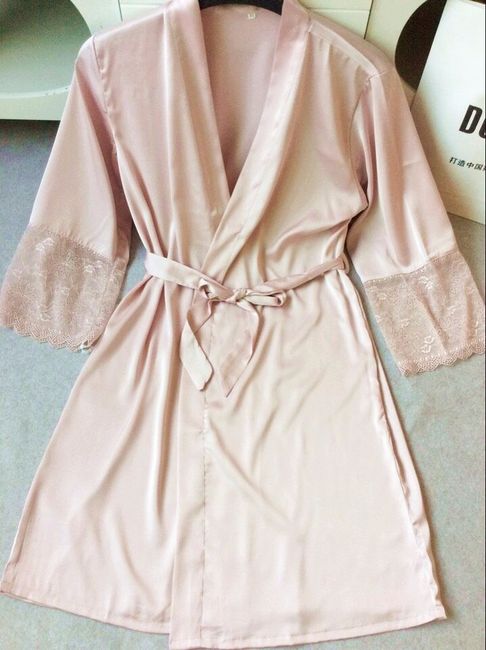 robe :)