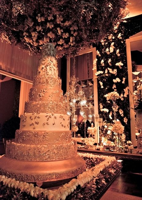 Bolo de várias camadas 