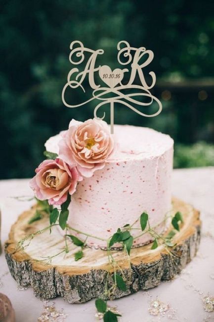 Cake topper