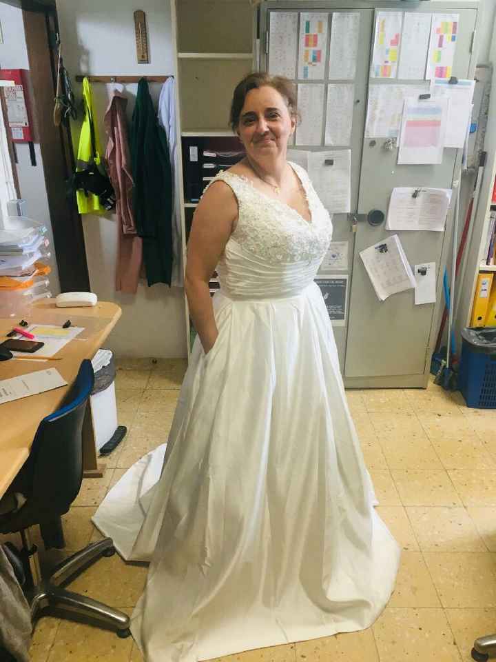 Meninas procuro vestido de casamento Low cost no Algarve! - 2