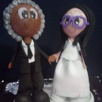 Bonecos topo de bolo personalizados - 1