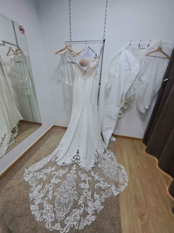Penúltima prova do vestido de noiva🤞🍀❤️ - 2