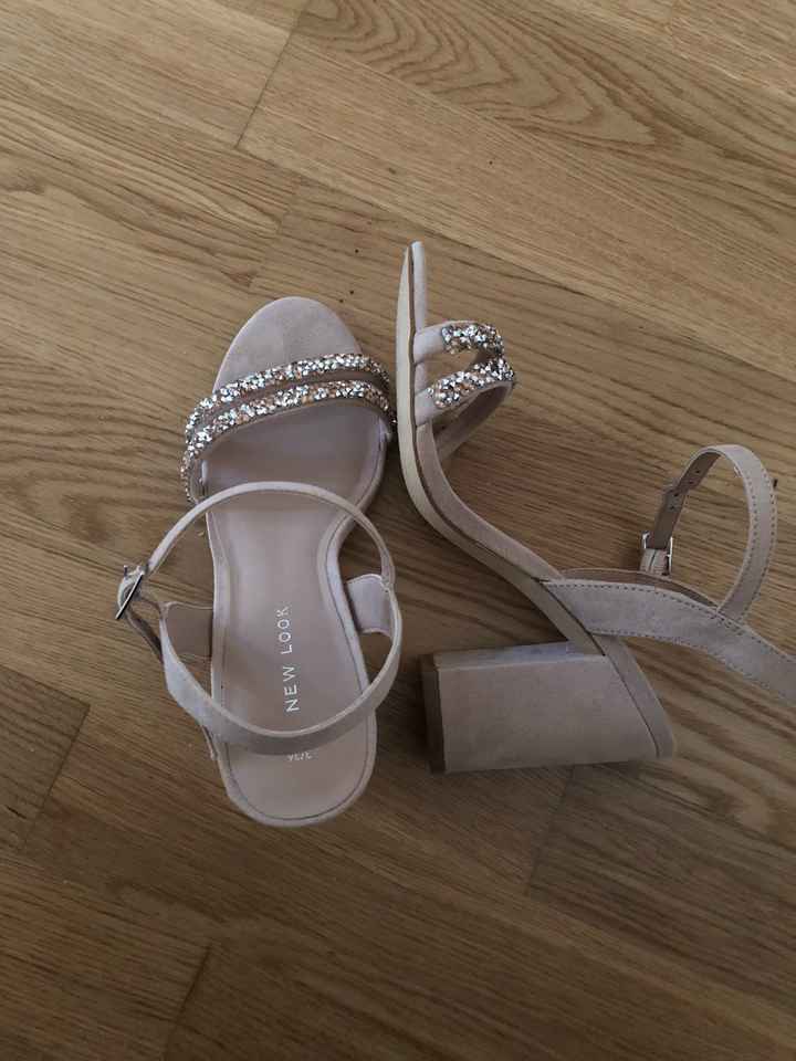 Sapatos 👠 - 1