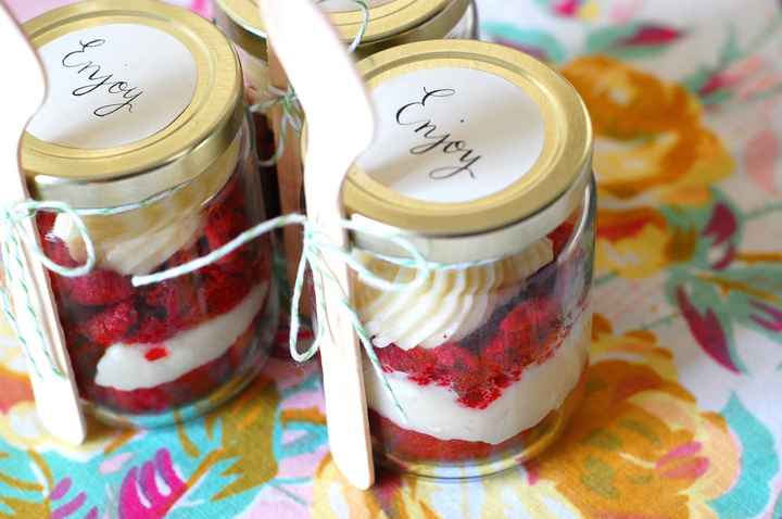 cupcake in a jar