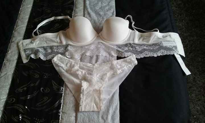 Lingerie :] - 1