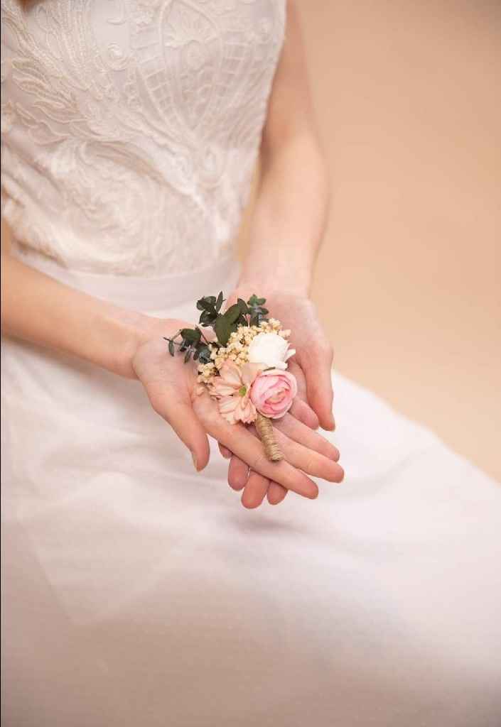 Florista com flores secas ou artificiais - 20 Junho 2020 - 3