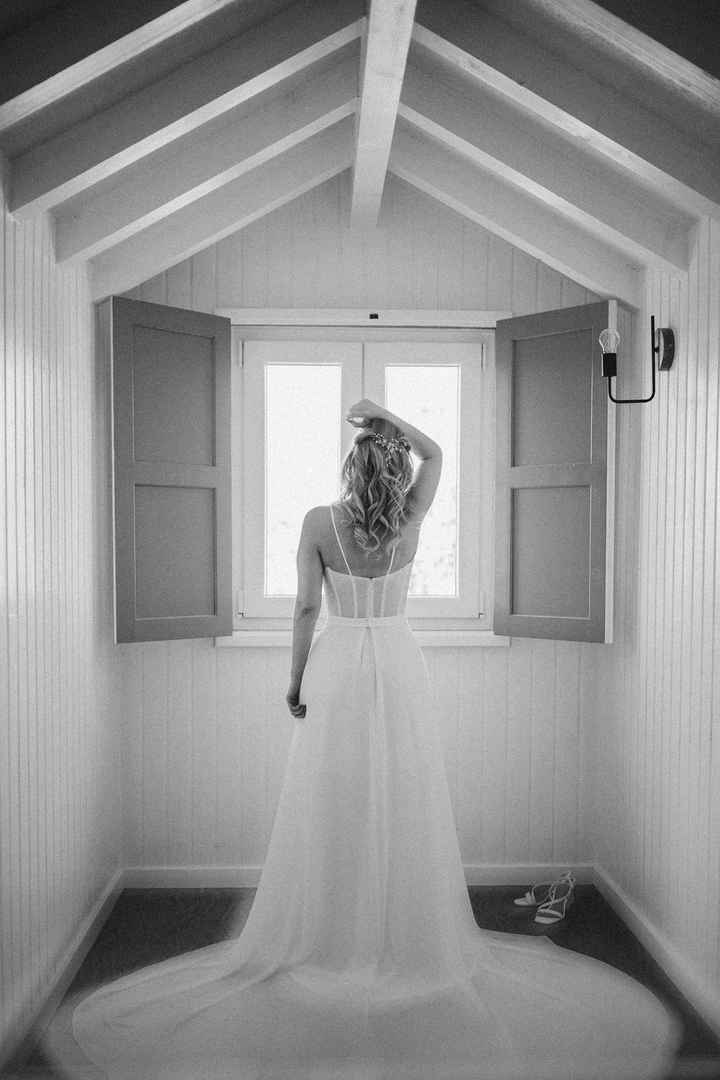 👰🏼‍♀️🤵🏻 - 2