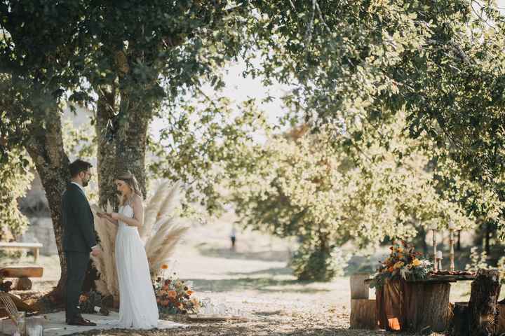 👰🏼‍♀️🤵🏻 - 9