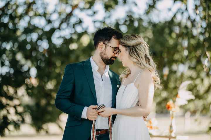 👰🏼‍♀️🤵🏻 - 10