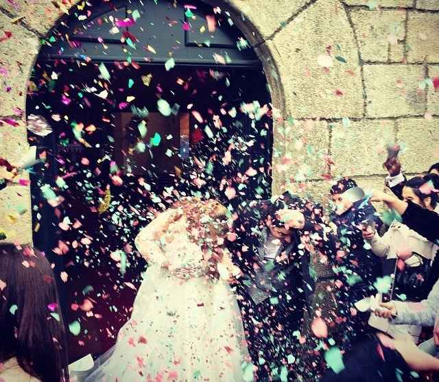 Confetti à saída da igreja - 1