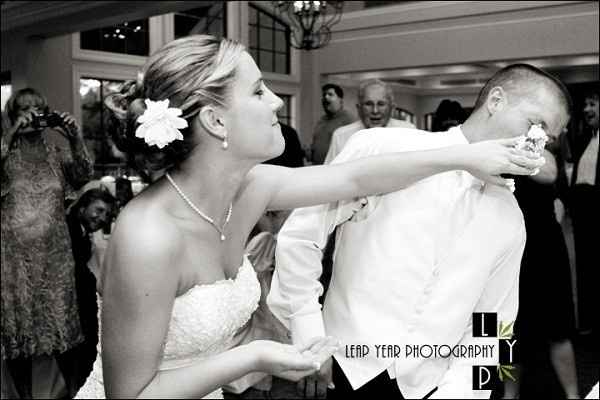 Smash the wedding cake 👍🏻 👎🏻 - 2