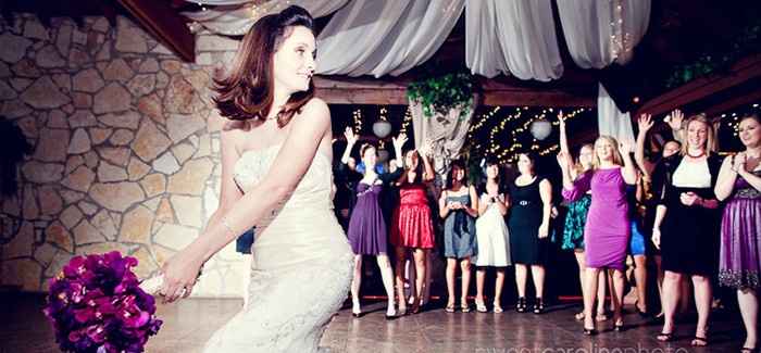 Qual escolher: atirar o bouquet? - 1